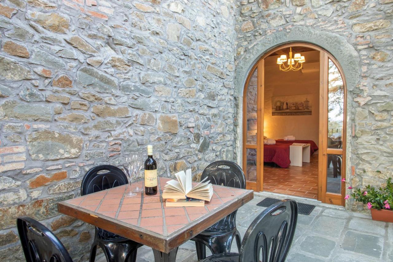 فيليني فالدارنو Villa Norcenni Aparthotel المظهر الخارجي الصورة